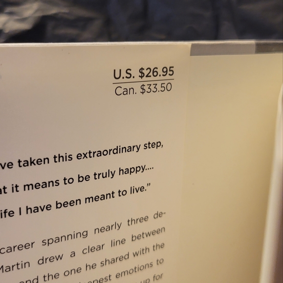 Ricky Martin ME (Autobiography) USED • Hardcover Book - Picture 7 of 11